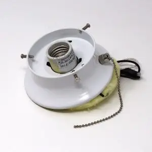 3 1/4" Fixture Holder with Pull Chain - White